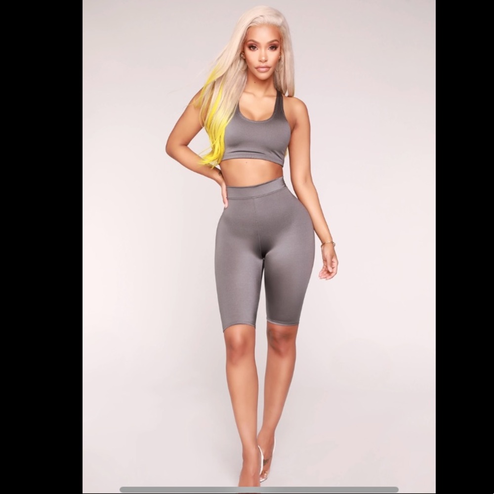 Fashionnova: sports set